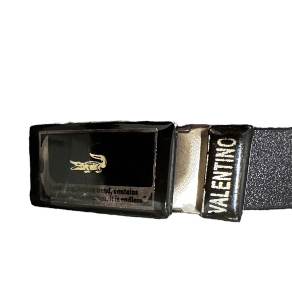 Vintage VALENTINO slider buckle - Picture 3 of 8